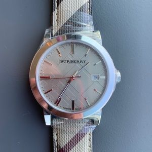 Burberry Women Luxury Silver Check Watch BU9029